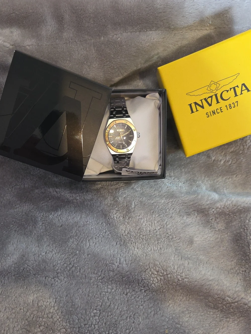 Invicta 69258 Celestial Womens 30mm.